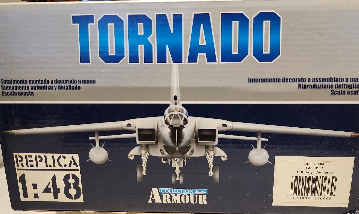 CDC社製 1/48 アーマーコレクション TORNADE トルネード 模型 Armour Collection 1:48 Scale Tornado GR- MK1 U.K. Royal Air