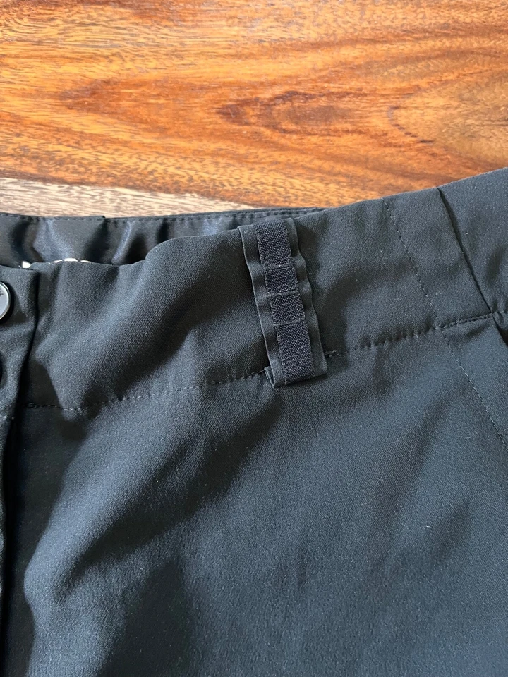 Nike Golf Black Dry Fit Capri Pants Size 4 - Image 3 of 4