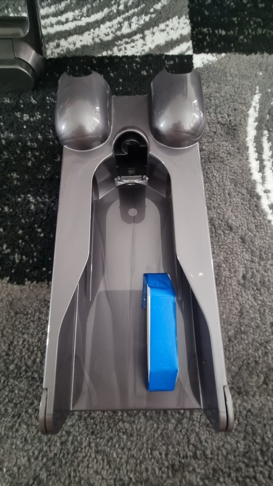 Dyson V11 Absolute eBay