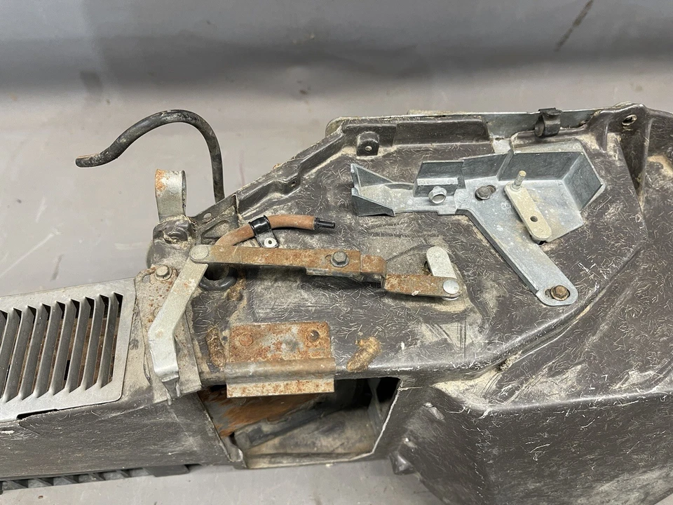 Chevelle Monte Carlo Impala 1967-1972 caja térmica Caprice Firewall GTO Cutlass OE Foto 3 de 4