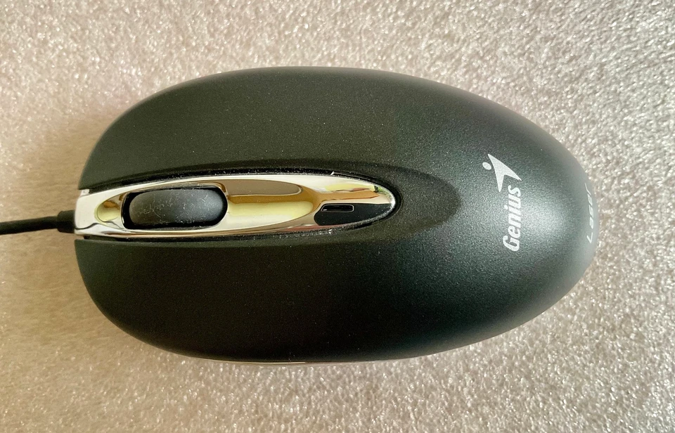 Vintage Genius MINI TRAVELER LASER - USB connected notebook mouse - Image 2 of 4