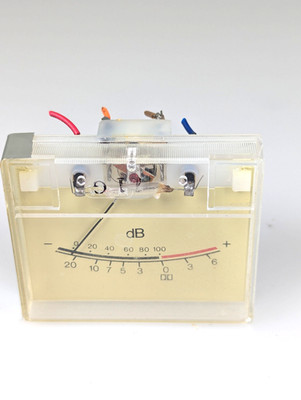 Vintage  Stereo Cassette Deck  VU Meters (71G)
