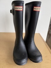 Hunter Big Kids Unisex Wellington Black Rubber Tall Rain Boots Size US 2, UK 1,