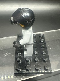 Lego Officer 1 Minifigure 5969 5980 sp094 Space Police