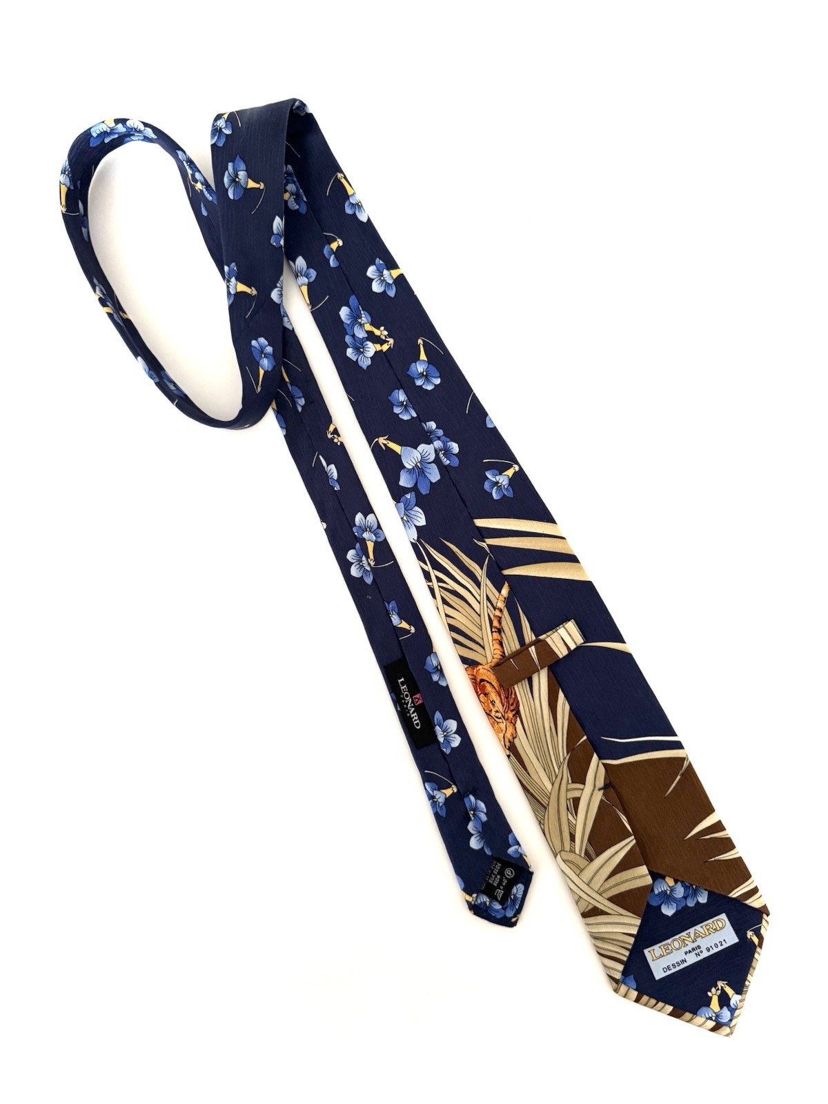 Leonard Paris Tie 100% Silk Neck Tie.  Made In Italy. Authentic. Tiger.