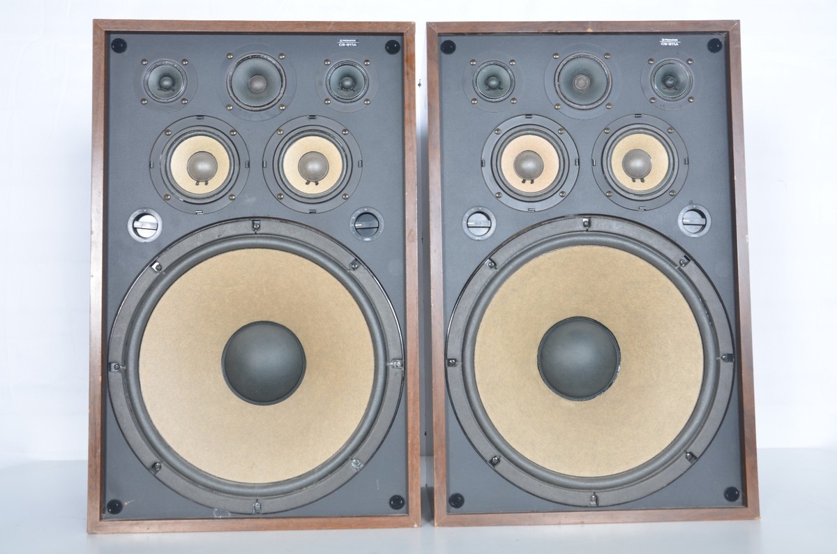 Pioneer CS-911A Vintage Pair Wood Speakers Very Nice Hi-Fi