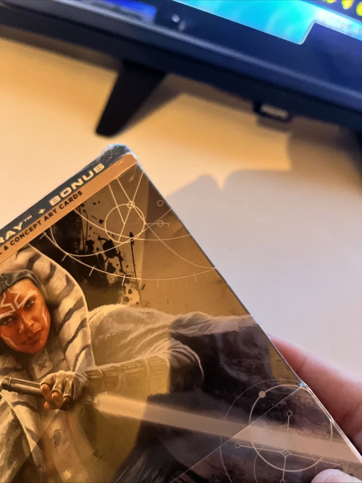 Star Wars Ahsoka: The Complete First Season Steelbook (4K UHD Blu-ray) Damaged - Image 3 of 4
