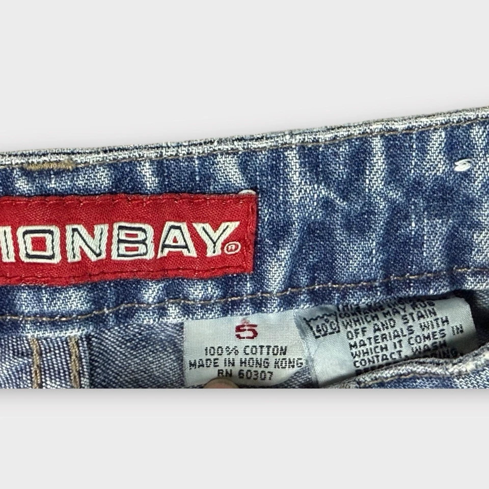 Pantalones de mezclilla Unionbay Y2K acampanados cargo para mujer 5 bolsillos dobladillo desgastados lavado ligero años 2000 Foto 3 de 4