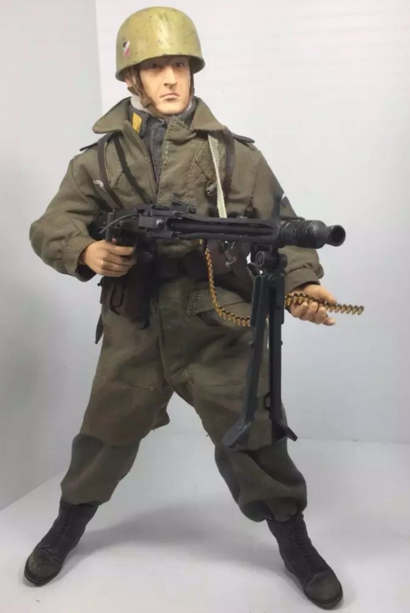 ドラゴンモデルズ製　ドラゴン社　ドイツ国防軍ロケット弾発射クルー ドラゴンモデルズ製 ドラゴン社 ドイツ国防軍ロケット弾発射クルー