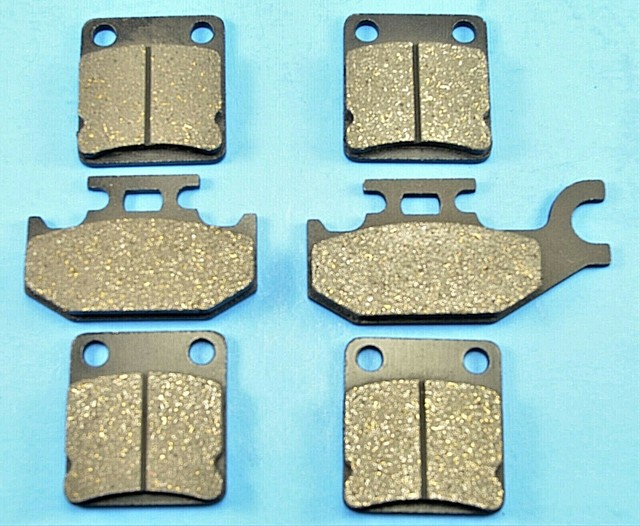 Front Rear Brakes Brake Pads For Yamaha Kodiak 400 YFM400 4x4 20002002