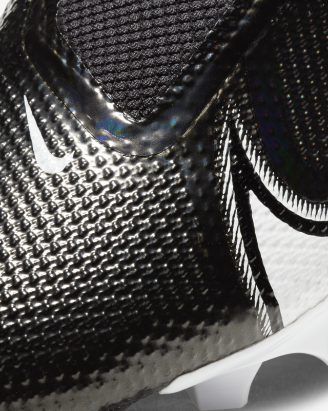 New Nike Vapor Edge Pro 360 Football Cleats Lightweight  display picture 2