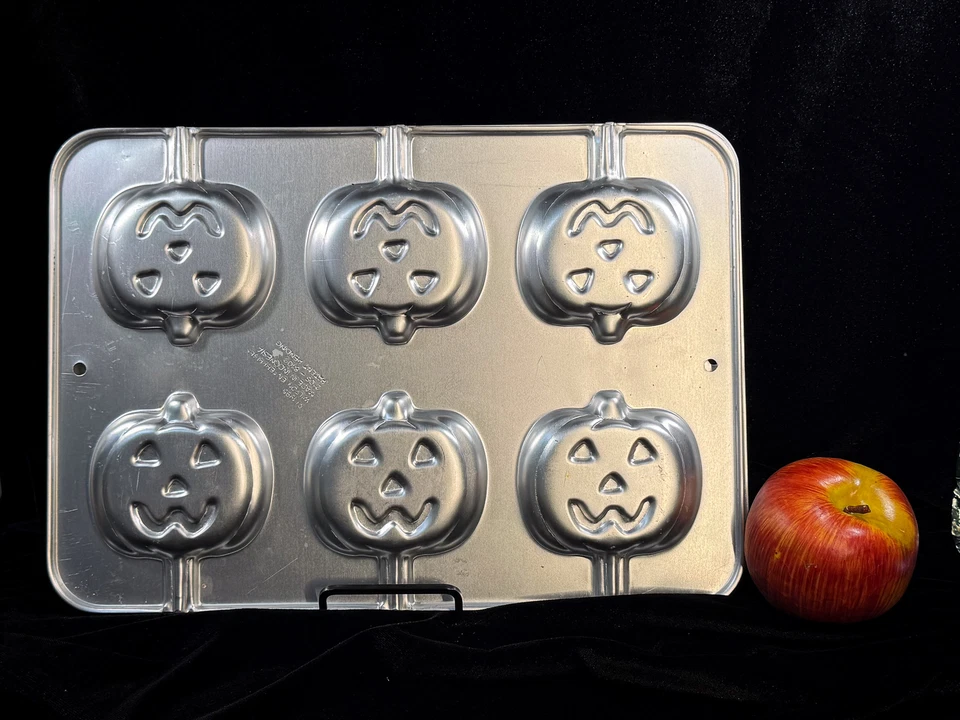 Juego De Colección 2 Moldes De Piruleta Jack O Linterna Aluminio Halloween Calabaza Pops Caramelo Foto 4 de 4