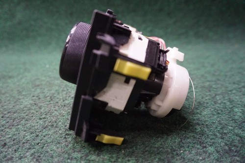 2009 2010 2011 2012 2013 TOYOTA COROLLA AC Control OEM 5540602250 - Picture 2 of 8