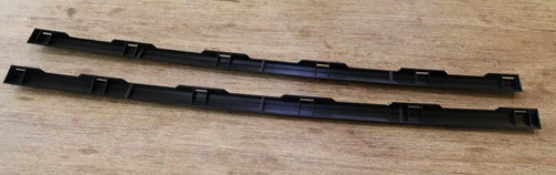 2* DOOR TRIMS SIDE MOULDINGS Brackets Door Panel Holder M3 BMW E36 Coupe