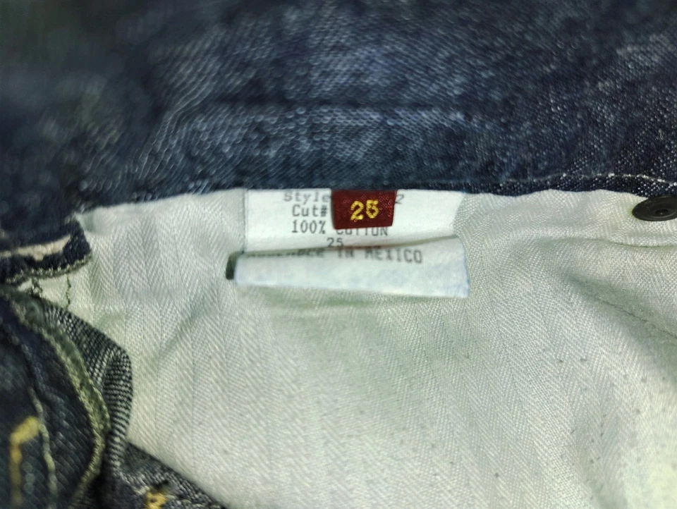 Pantalones de mezclilla para mujer Level 99 talla 25 azul pierna ancha acampanados estilo Y2K hechos en México Foto 4 de 4