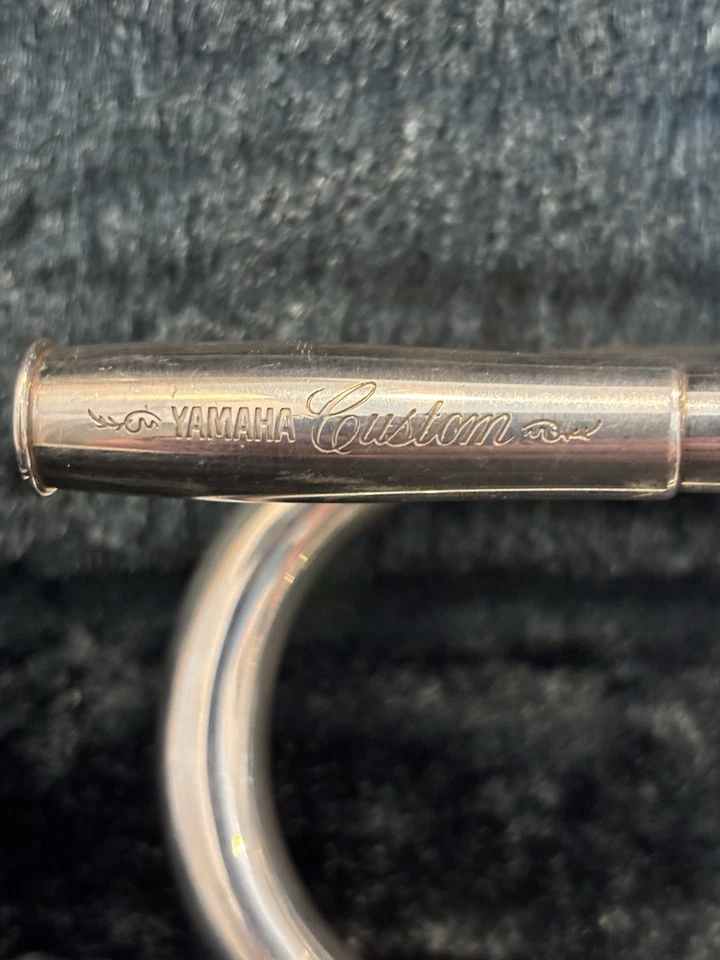 雅马哈定制 Xeno 小号 (YTR-8335s) 带原装盒、吹嘴等 — 第 3/4 张图片