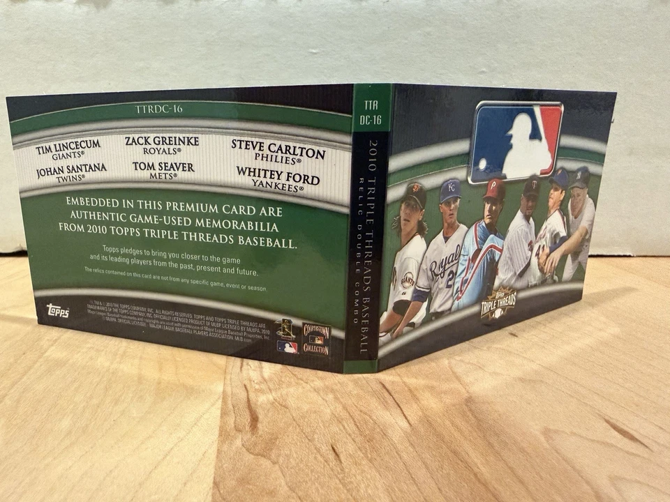 Folleto de reliquias Topps Triple Threads CY Young Winner 2010 18/08 Foto 2 de 2