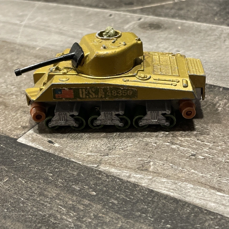 Vintage 1974 Matchbox Battle Kings K-101 Diecast Sherman Tank - Image 4 of 4