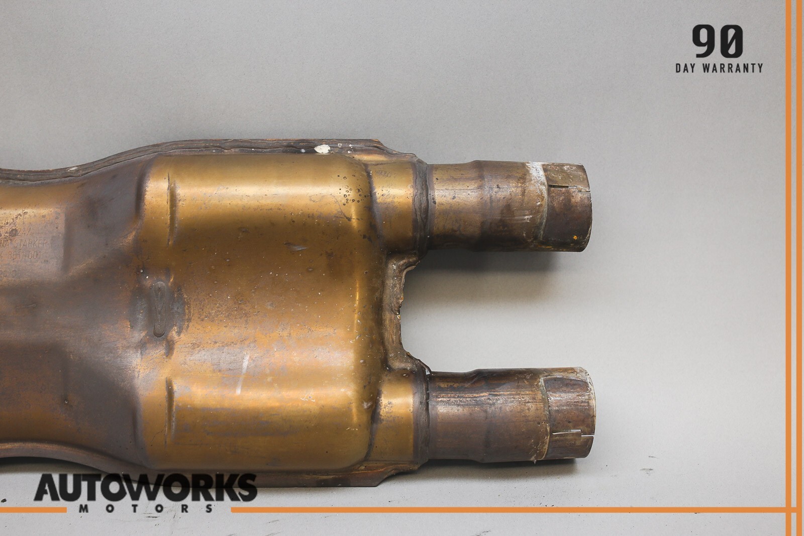 05-07 Maserati Quattroporte M139 Exhaust Mid Pipe Center Resonator Silencer OEM