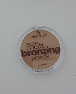 Essence sun club Matt bronzing powder Lighter skin 01 Natural ( Gewellt)