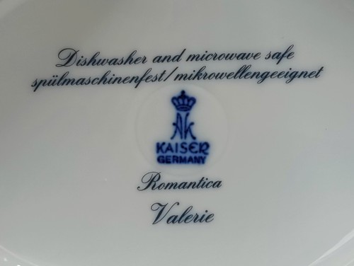 Kaiser Porcelain Covered Dish ROMANTICA VALERIE White & Blue Flowers Germany - Picture 8 of 11