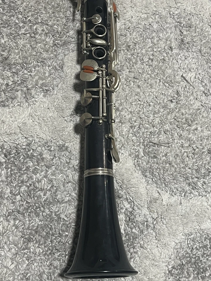 Clarinete L.Penzel Miller&CO Albert System madera vintage. Sin estuche completamente restaurado Foto 3 de 4