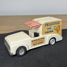 Vintage 1950's Friction Delicious Ice Cream Truck Japan Plastic Toy