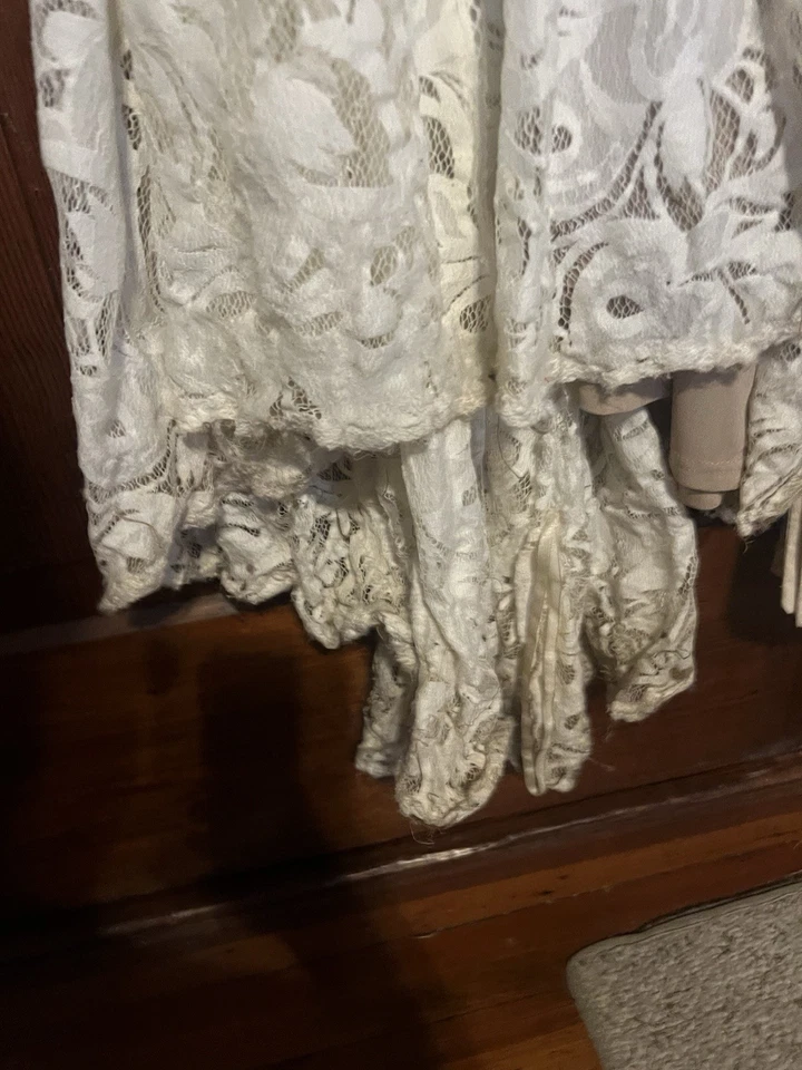 Davids Bridal Galina Strapless Wedding Dress Ivory Champagne, Size 10/12, H9982 - Image 3 of 4