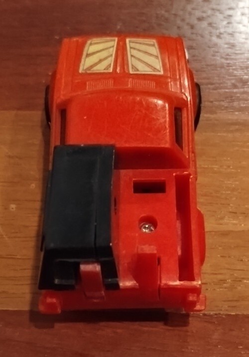 1984 REMCO Zybots Red Explorer TRUCK with Camper Transformer 1984 REMCO Zybots Red Explorer TRUCK with Camper Transformer