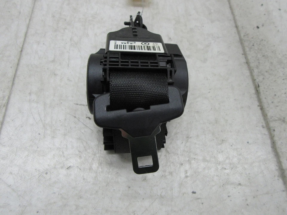 BMW 328xi F30 2012-2016 OEM retractor de cinturón de seguridad trasero derecho 619185400E Foto 2 de 4
