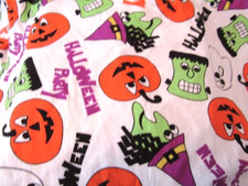 SCRUB TOP HALLOWEEN Party Size 2 XL  Pumpkins, Witches, Monsters. Fun