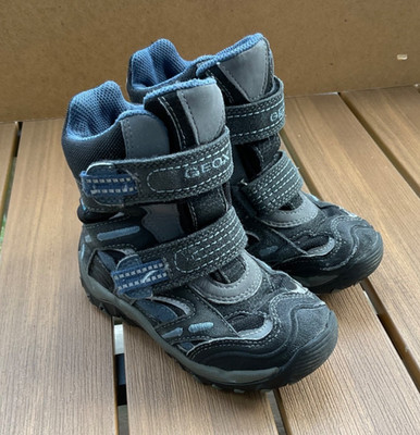 * GEOX  *  STIEFEL  gefüttert  für  Jungen Gr. 25