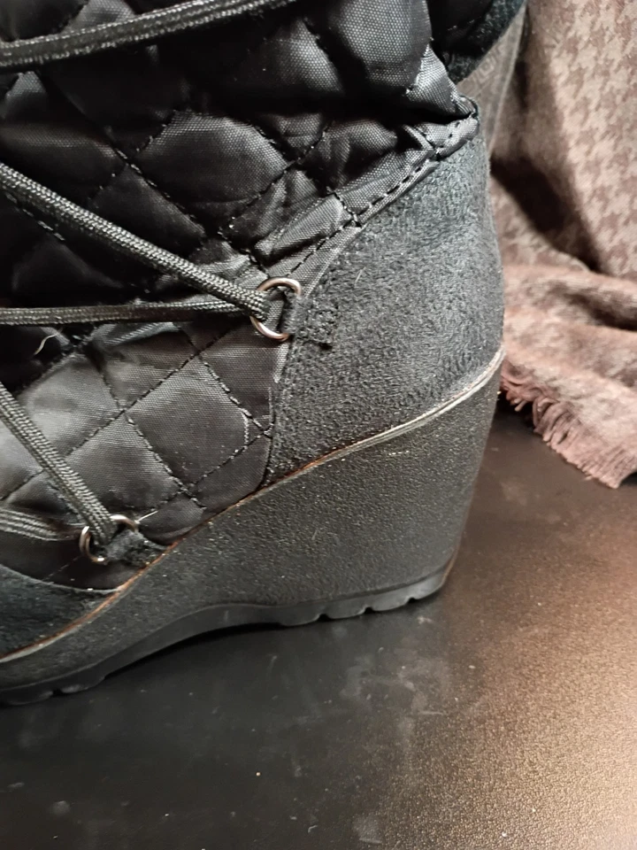 Botas de invierno para mujer hasta la rodilla cremallera lateral ribete de piel, tacón de cuña de 3" negras talla 11 Foto 4 de 4