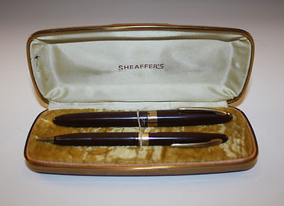 1930 SHEAFFER WHITE DOT 1000 14K VACCUM FILL FOUNTAIN PEN AND PENCIL SET, BOXED