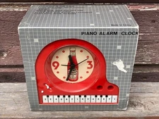 VTG HEINZ KETCHUP RED PLASTIC PIANO ALARM CLOCK w BOX NOS