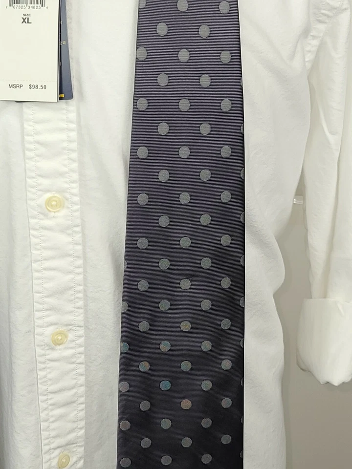 Corbata de seda Hathaway azul con lunares grises y patrón de rayas para hombre Foto 2 de 4