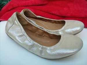 clarks artisan ballet flats