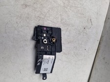 Mercedes E Class W211 2005-2008 BATTERY FUSE BOX