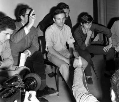 Jean-Luc Godard will receive an honorary Oscar for his entire care- Old Photo