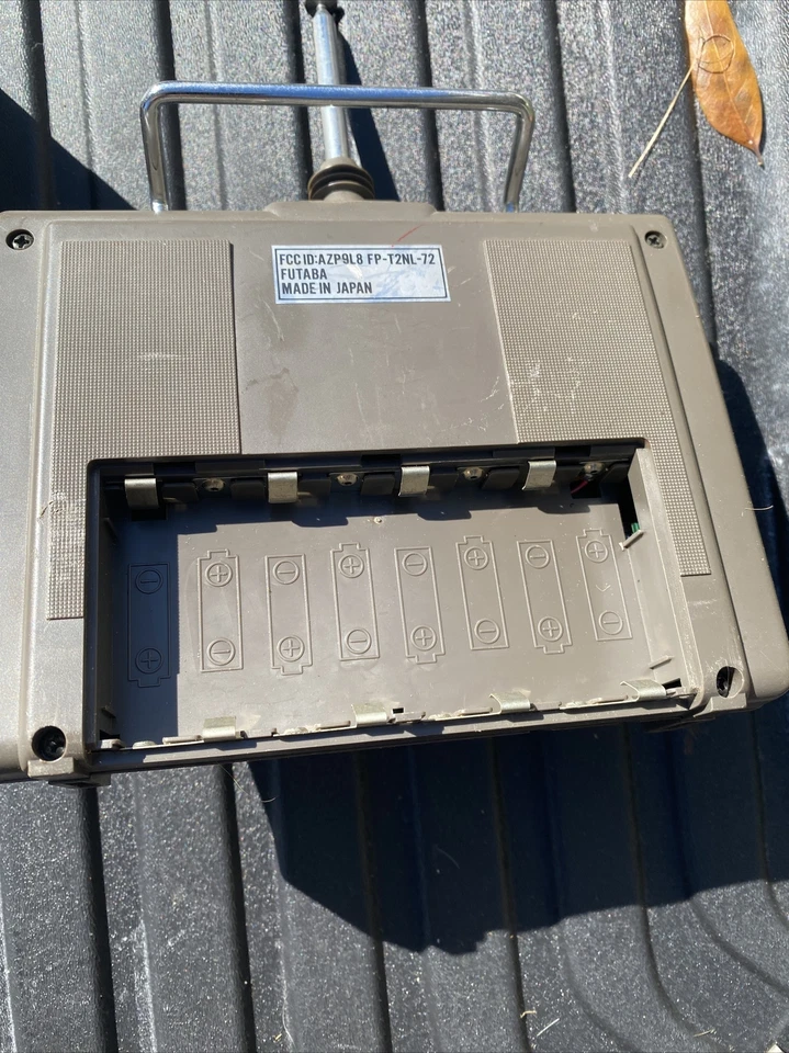 Lot of 2 Futaba Remote Controllers Attack FP-T2NL And FP•T 2F Untested - Image 4 of 4