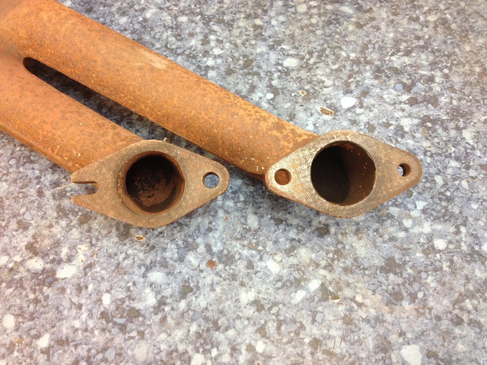 Porsche 944 924S 2.5 2.7 (1982-1991) выпускной коллектор внутренний 9441111332R - Изображение 3 из 4