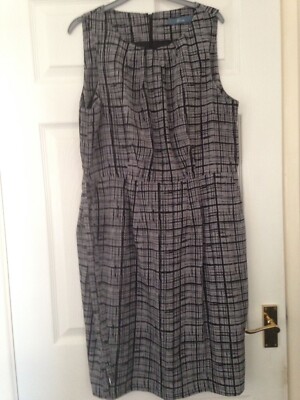 Ladies E-vie Checked Grey Dress Size 16 Workwear UK