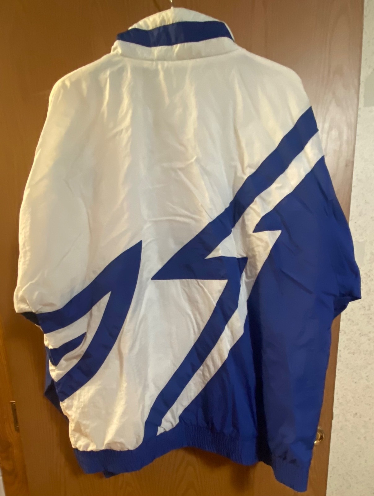 VTG 90s Kentucy Wildcats Windbreaker Jacket Apex One Shark Tooth szL Retro Adult