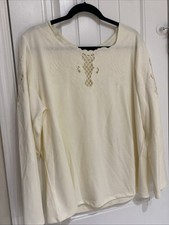 Adiva Women's Cream Long Sleeve Round Neck 1X Lace Cutouts Pullover        638