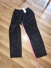 New Alfred Dunner Womans Size 12 Pull On Pants Black Velour Elastic Waist NWT