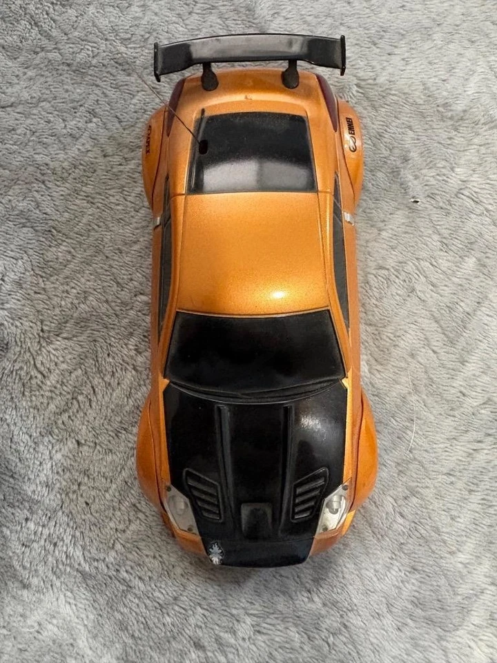 Xmods 2004 Nissan 350z Copper Orange 1:28 w/ Light & Body Kit Extras - Image 3 of 4