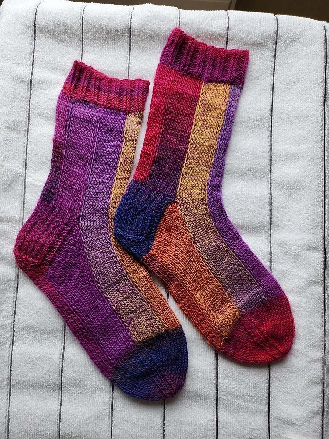 Hand Knitted Wool Socks Size 4-6 #20
