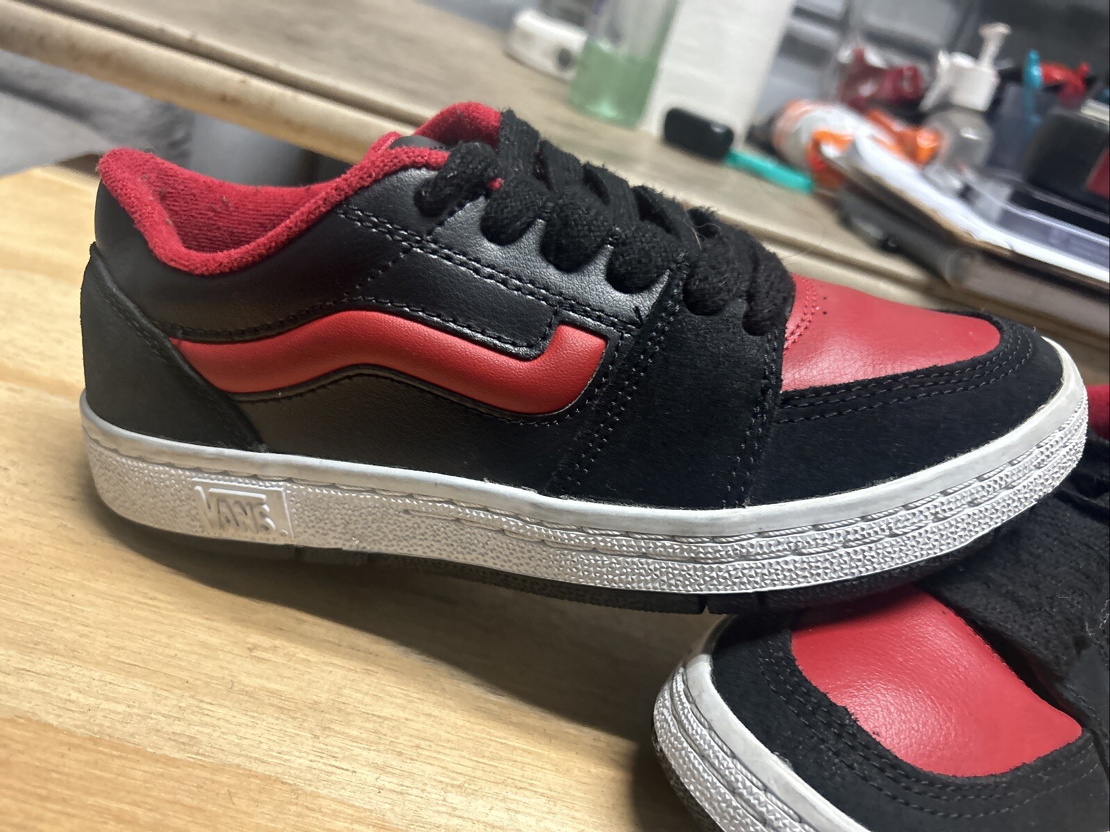 SAOLA Scarpe da ginnastica stringate Vans Off The Wall in pelle scamosciata pelle 500383 uomo 5 5 donna 7