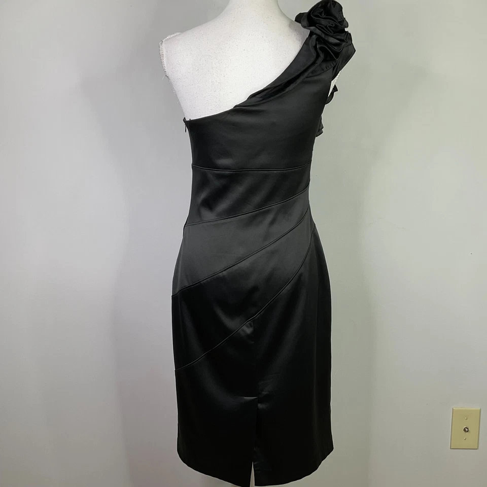 Mini Vestido Jessica Simpson Un Hombro Negro Mujer Talla 6 Roseta Origami Satinado Foto 4 de 4