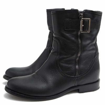 Prada Women